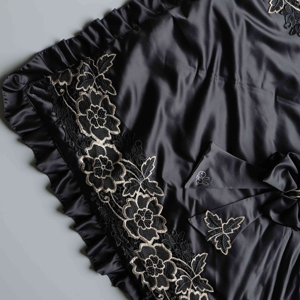Royal Noir Drape Set