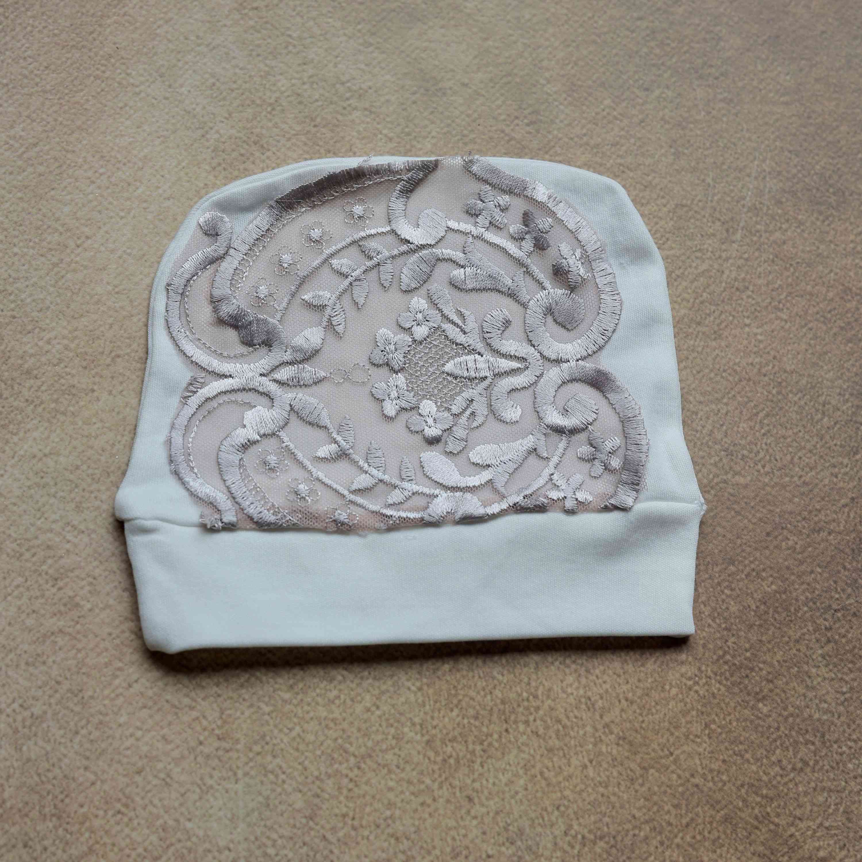 Luxe SnuggleBloom Baby Drape