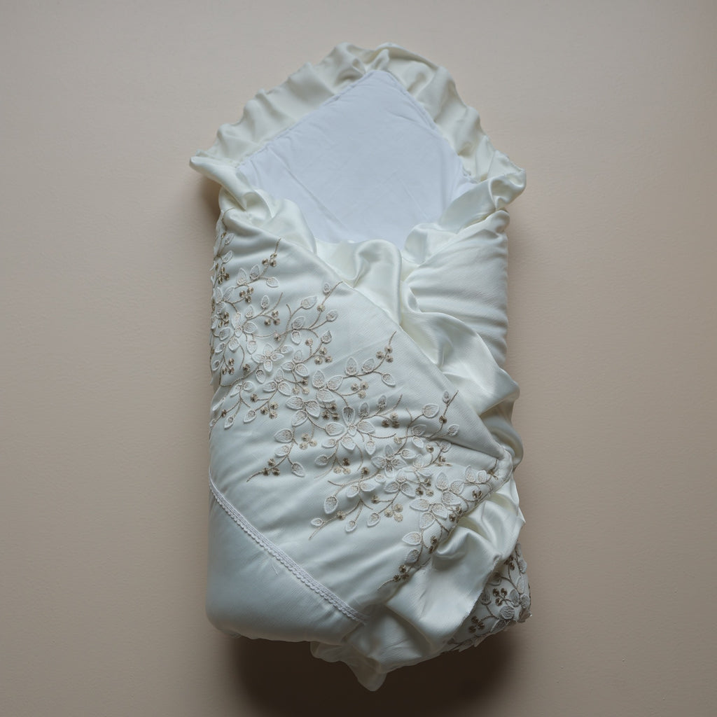 Snow Petal Drape Set
