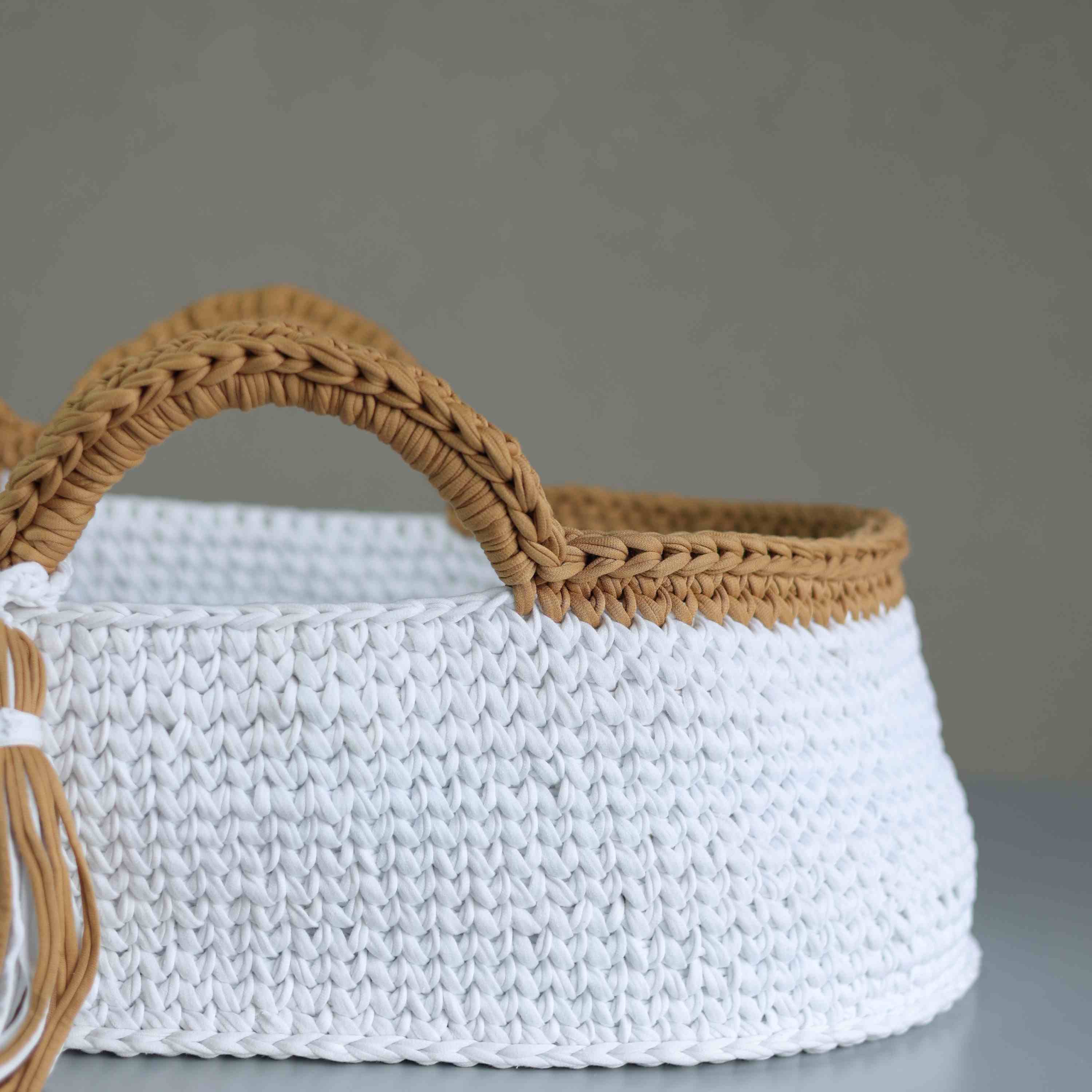 Biscuit Bliss Baby Moses Basket