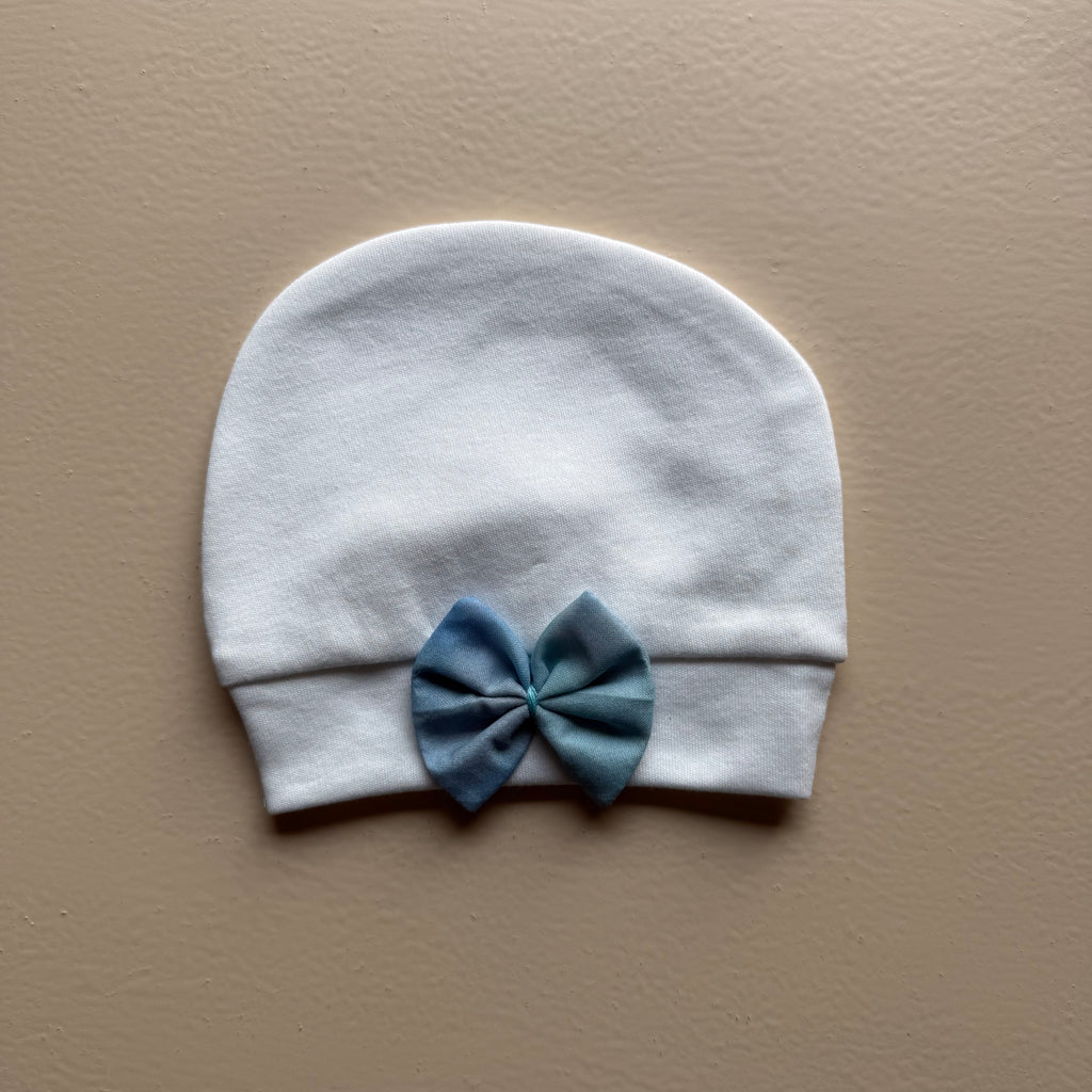 Blue Pearl Elegance – Muslin Drape & Cap Set