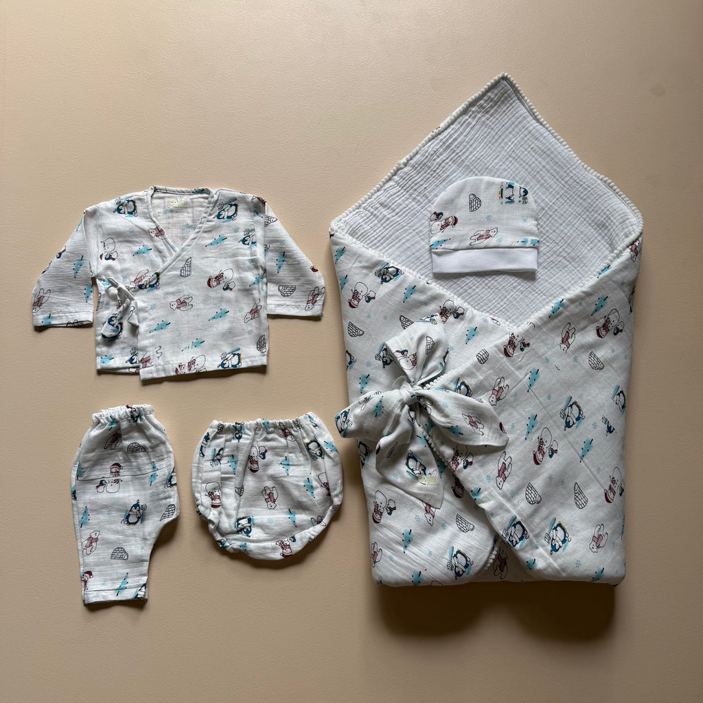 Cosmic Cuddles – 5 Piece Muslin Newborn Set