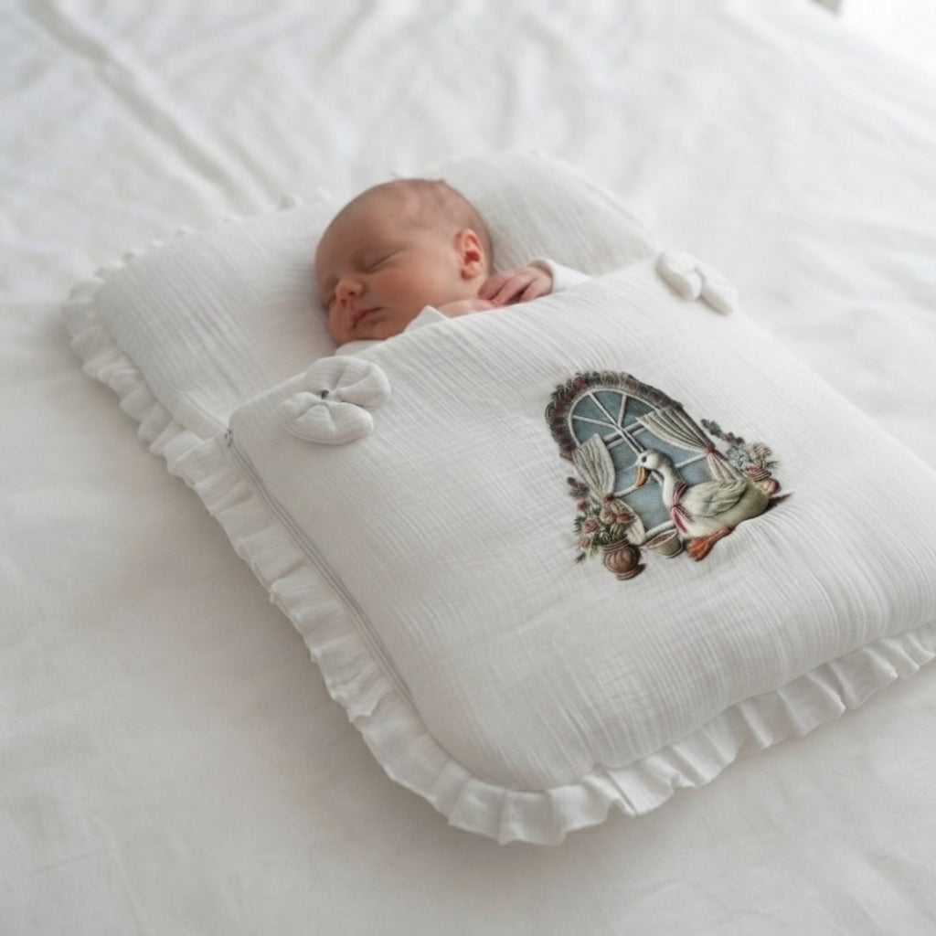 Swan’s Reverie Muslin Sleeping Bag