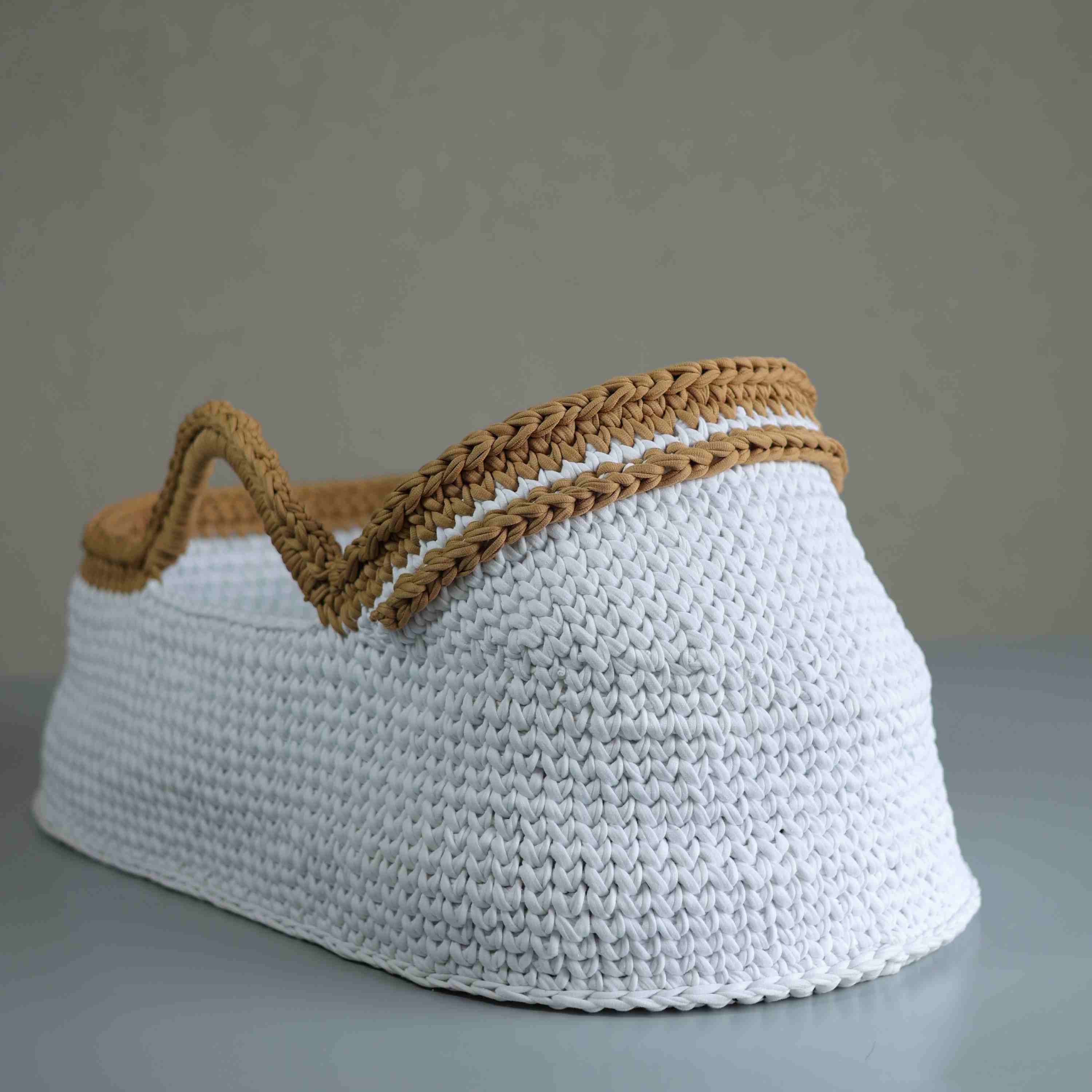 Biscuit Bliss Baby Moses Basket