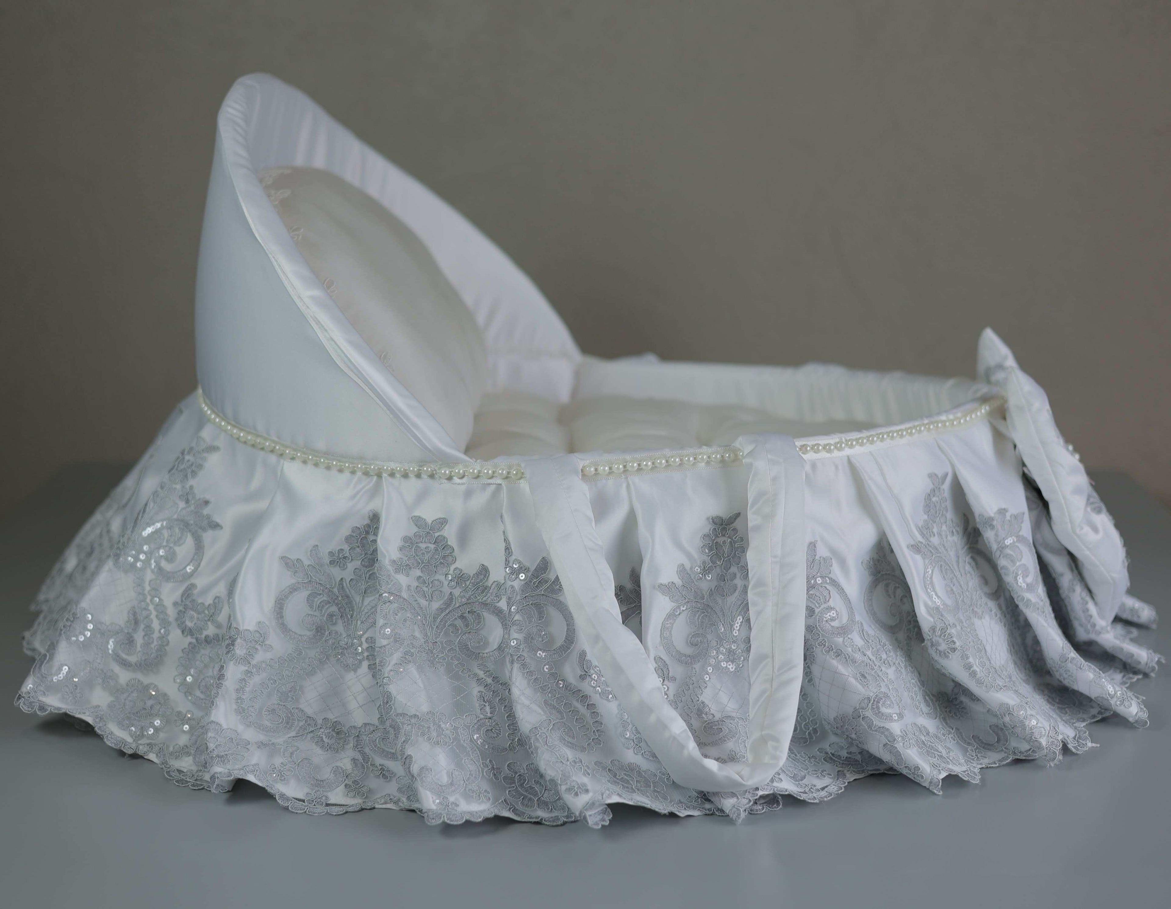 Luna Whisper Baby Nest