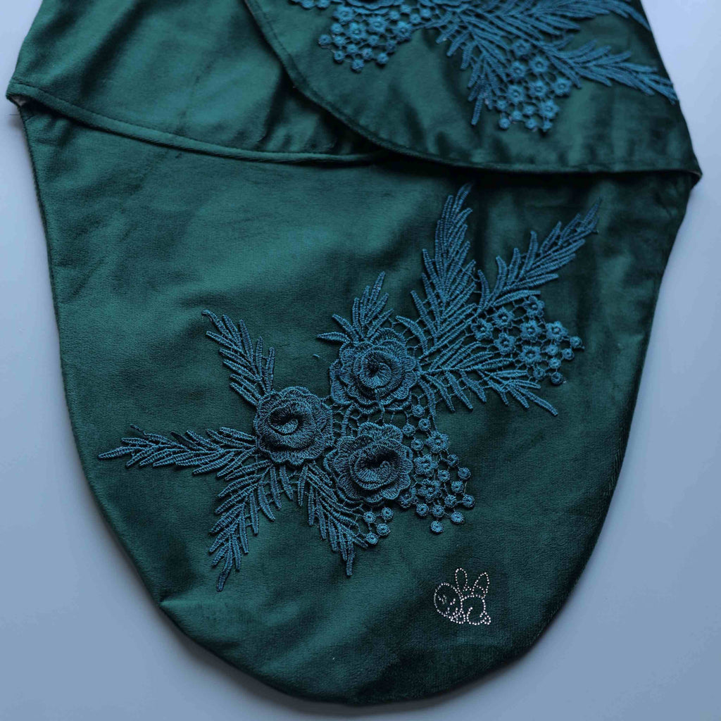 WINTER BLOOM VELOUR SWADDLE SET